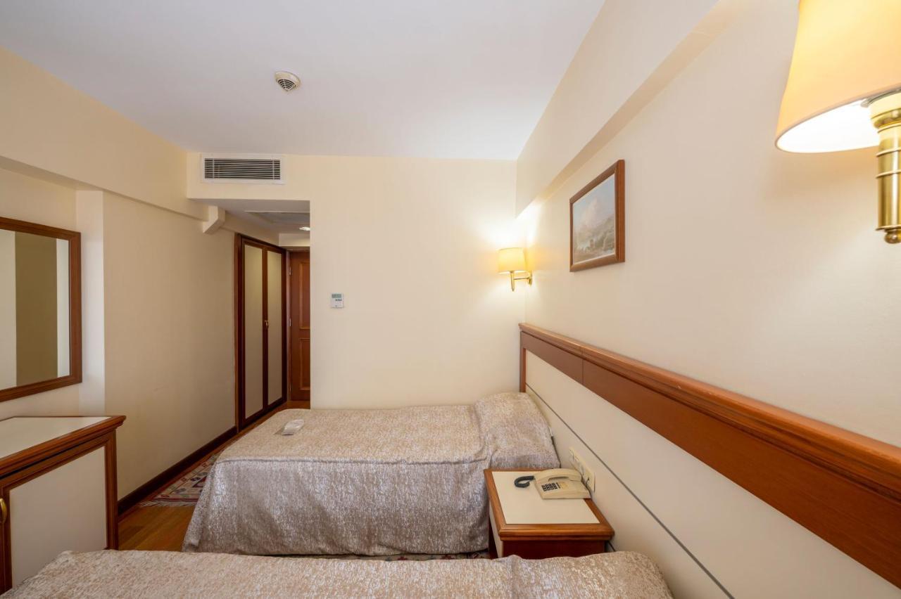 Hotel Erdal Estambul Exterior foto